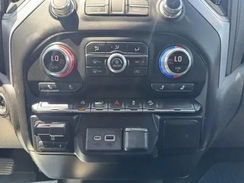 Used 2021 GMC Sierra 1500 Elevation w/ X31 Off-Road Package AWD/4WD image 29