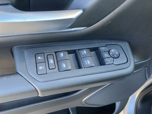 Used 2025 RAM 1500 Big Horn image 10