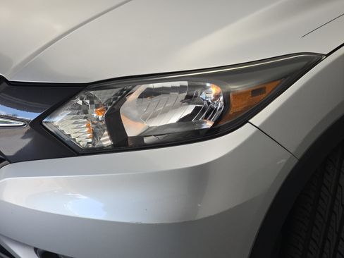 Used 2016 Honda HR-V EX image 30