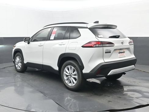 New 2026 Toyota Corolla Cross LE FWD image 3