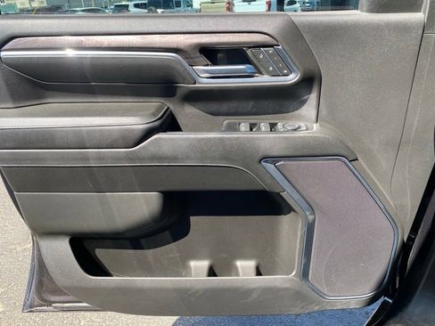 Used 2024 Chevrolet Silverado 2500 LTZ AWD/4WD image 35