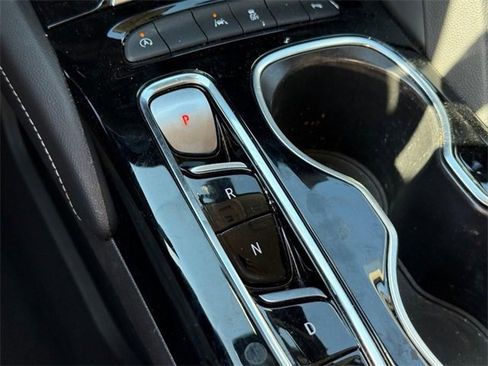 Used 2023 Buick Envision Preferred image 20