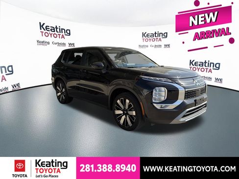 Used 2025 Mitsubishi Outlander SE AWD/4WD image 1