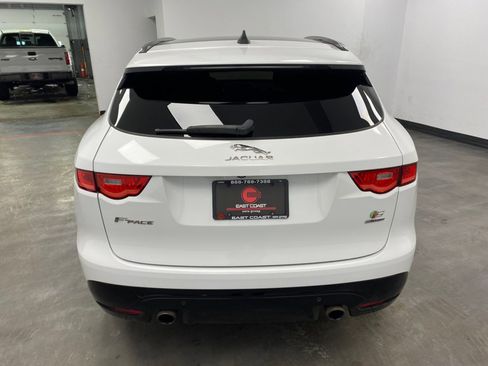 Used 2020 Jaguar F-PACE S image 5