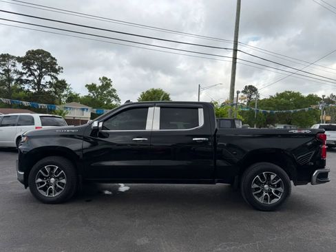 Used 2020 Chevrolet Silverado 1500 LTZ image 11