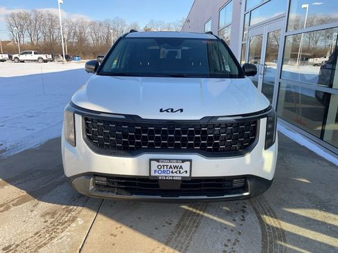 New 2026 Kia Carnival SX image 3