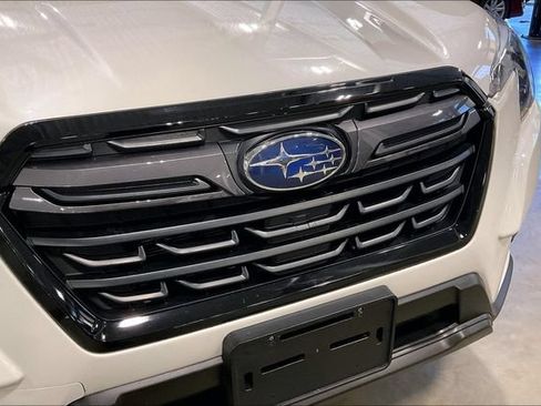 Used 2023 Subaru Forester Limited AWD/4WD image 30