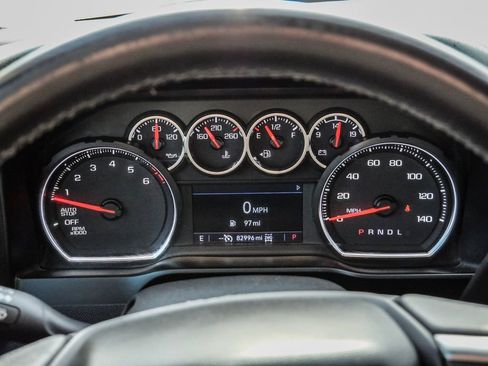 Used 2021 Chevrolet Silverado 1500 LT w/ Texas Edition Plus image 34