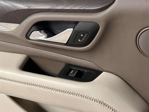 Used 2023 GMC Yukon Denali w/ Denali Reserve Package image 23