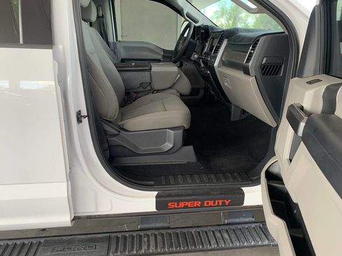Used 2022 Ford F250 XLT AWD/4WD image 8