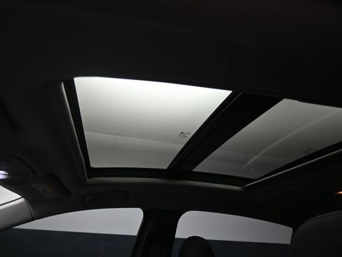 Certified 2021 Chevrolet Malibu Premier image 14