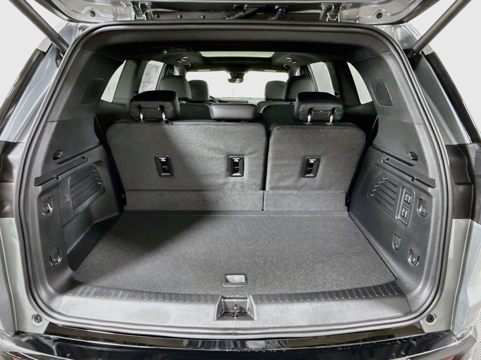 New 2027 GMC Acadia Denali AWD/4WD image 21