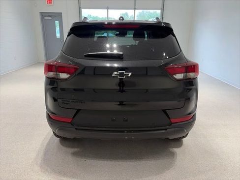 New 2026 Chevrolet TrailBlazer LT w/ Convenience Package AWD/4WD image 5