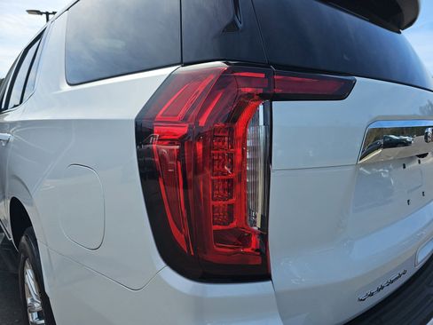 Used 2021 GMC Yukon SLT w/ SLT Luxury Plus Package image 36