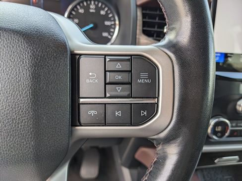 Used 2023 Ford Expedition Limited AWD/4WD image 34