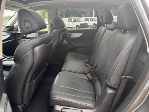 Certified 2025 Acura MDX FWD w/ Technology Package image 30