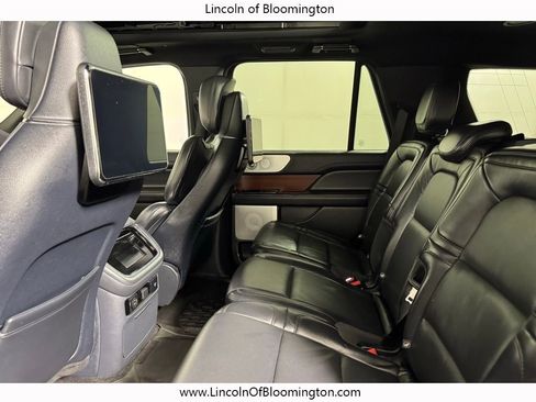 Certified 2022 Lincoln Navigator Reserve AWD/4WD image 52