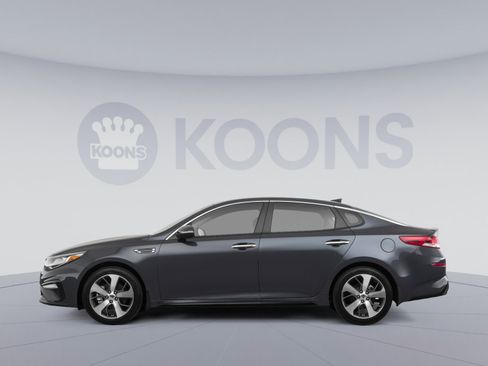 Used 2019 Kia Optima S FWD image 2