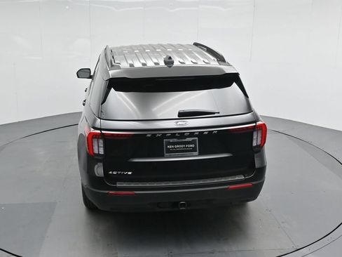 New 2025 Ford Explorer Active image 43