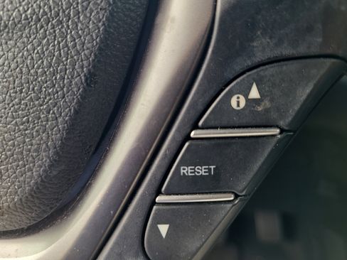 Used 2017 Honda Pilot EX-L image 17