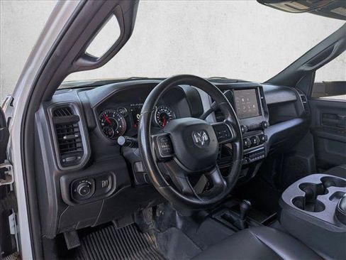 Used 2022 RAM 3500 Tradesman w/ Chrome Appearance Group AWD/4WD image 10
