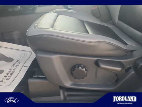 Used 2024 Ford Bronco Black Diamond AWD/4WD image 14