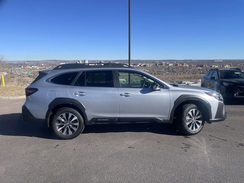 Used 2025 Subaru Outback Limited w/ Popular Package #2 image 8