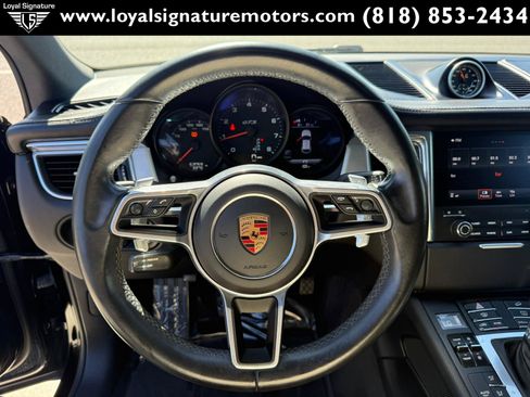 Used 2017 Porsche Macan GTS AWD/4WD image 26