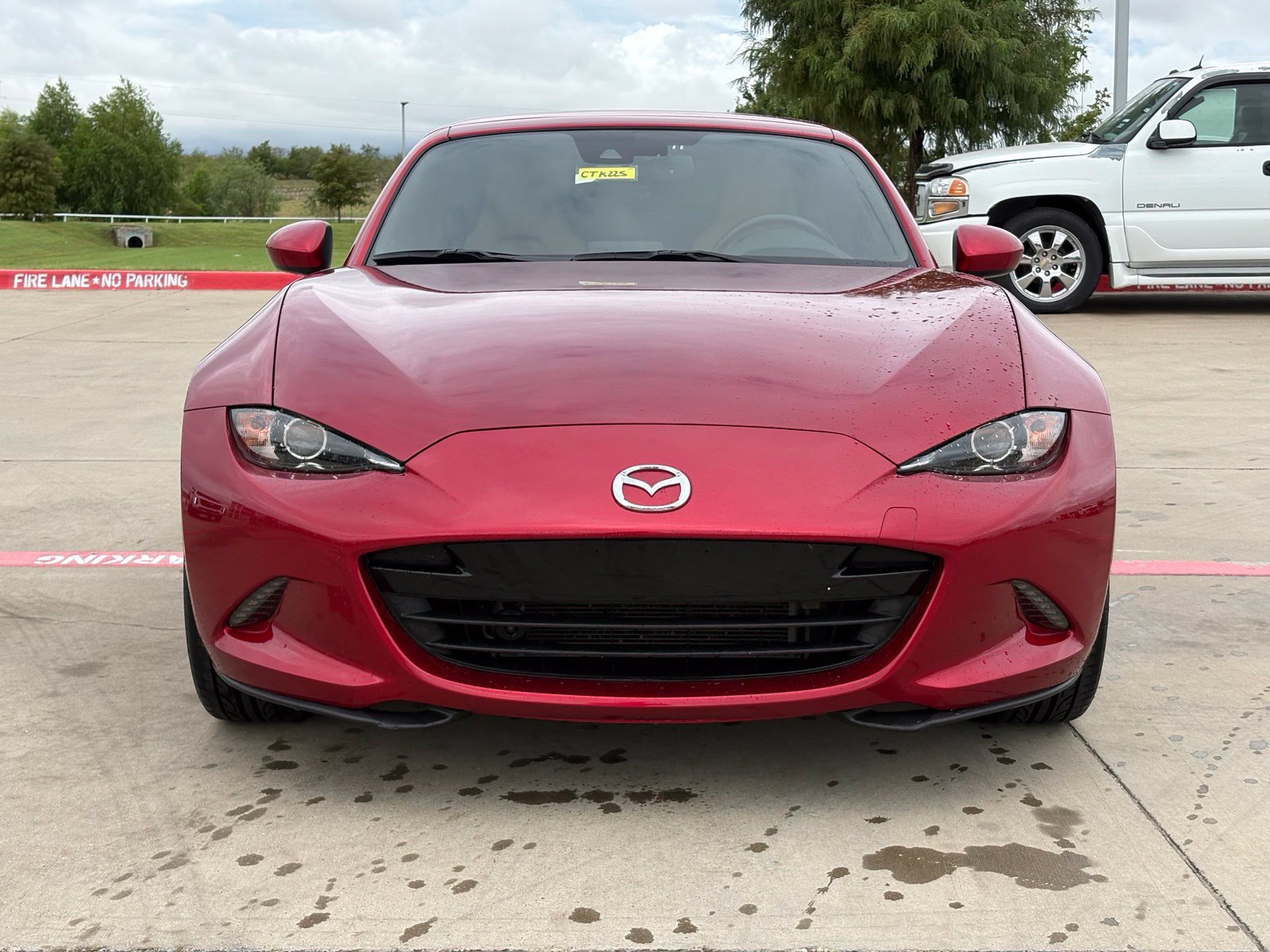 Used 2019 MAZDA MX-5 Miata RF Grand Touring RWD image 2