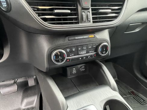 Used 2024 Ford Escape Active AWD/4WD image 24