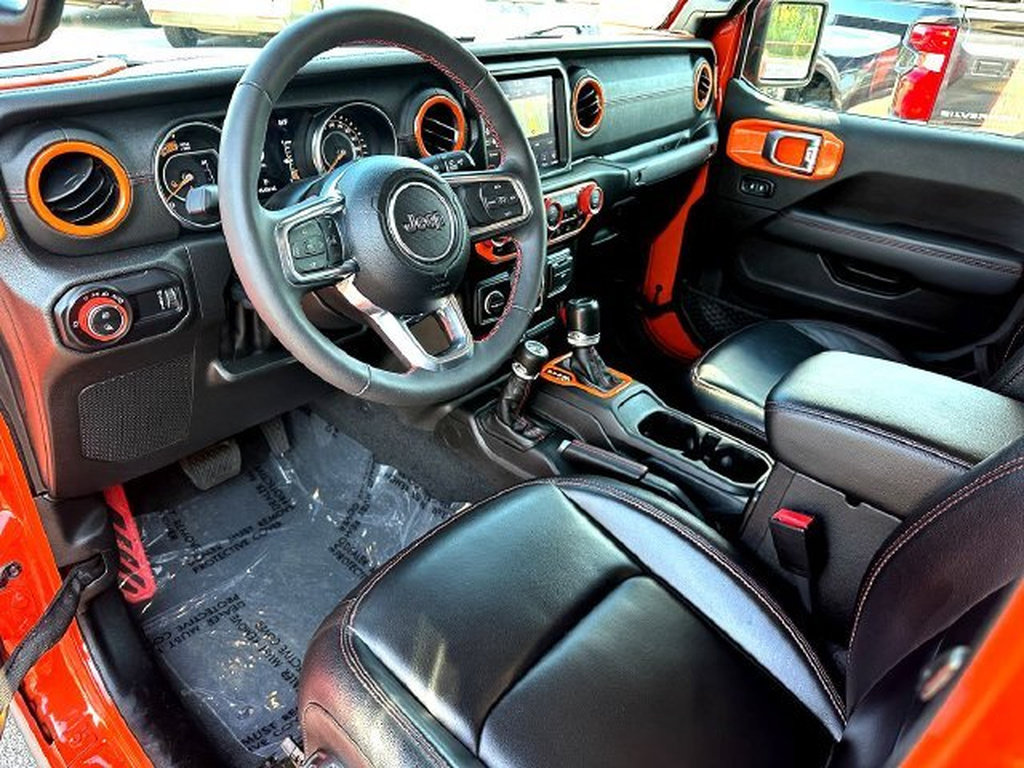 Used 2023 Jeep Gladiator Rubicon AWD/4WD image 13