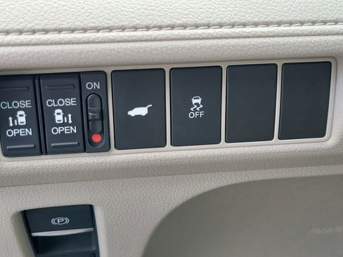 Certified 2025 Honda Odyssey EX-L image 20