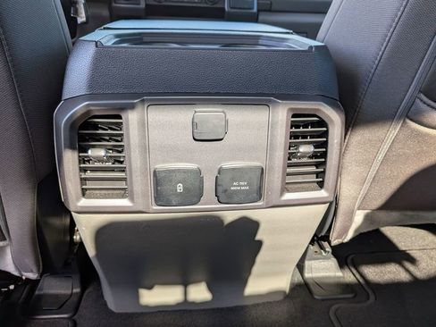 Used 2022 Ford F250 XLT w/ XLT Premium Package image 27