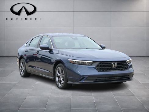 Used 2023 Honda Accord EX image 3