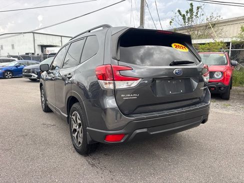Used 2021 Subaru Forester Premium w/ Popular Package #1 AWD/4WD image 5
