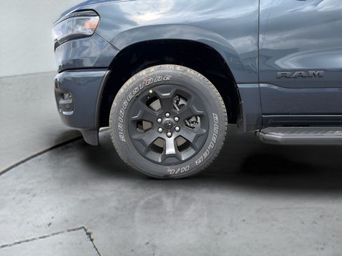 New 2026 RAM 1500 Express AWD/4WD image 14