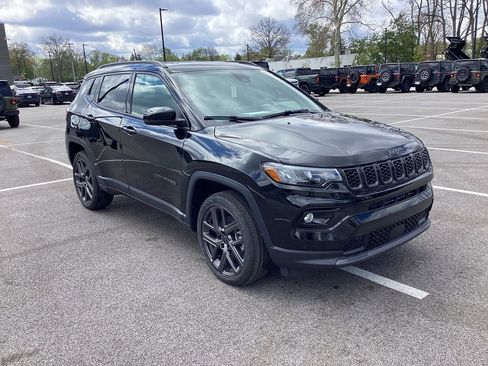 New 2026 Jeep Compass Limited AWD/4WD image 4