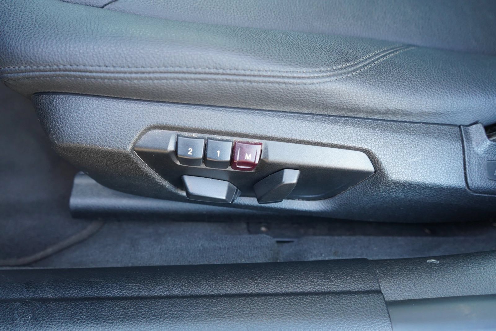 Used 2014 BMW 328i Sedan RWD image 16