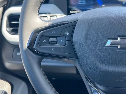 New 2027 Chevrolet Bolt LT w/ Comfort Package FWD image 25