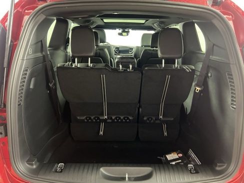 New 2026 Chrysler Pacifica Select image 6