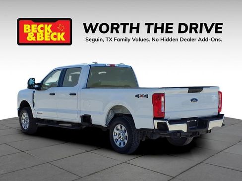 Used 2024 Ford F250 XLT AWD/4WD image 7