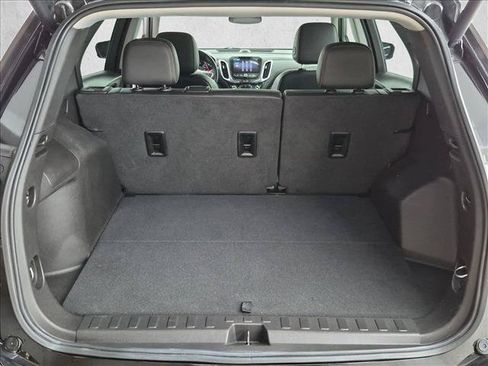 Used 2022 Chevrolet Equinox Premier FWD image 6