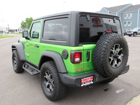Used 2020 Jeep Wrangler Sport AWD/4WD image 8