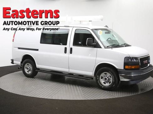 Used 2019 GMC Savana 2500 w/ Driver Convenience Package RWD image 42