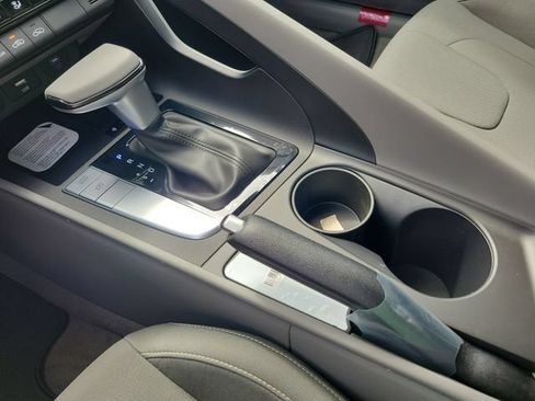 New 2026 Hyundai Elantra Sport FWD image 16