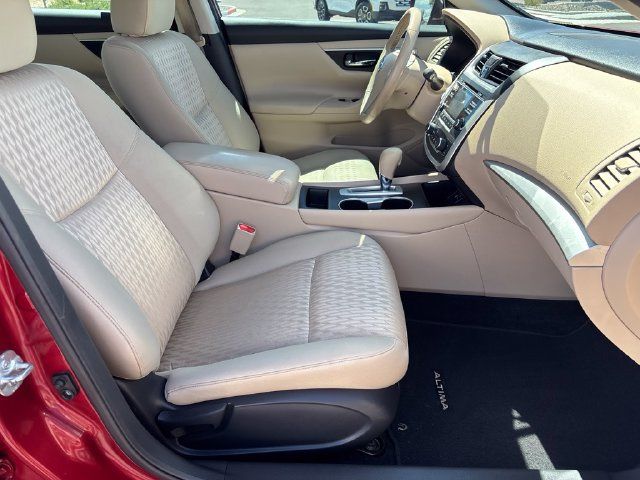 Used 2016 Nissan Altima 2.5 SV FWD image 16