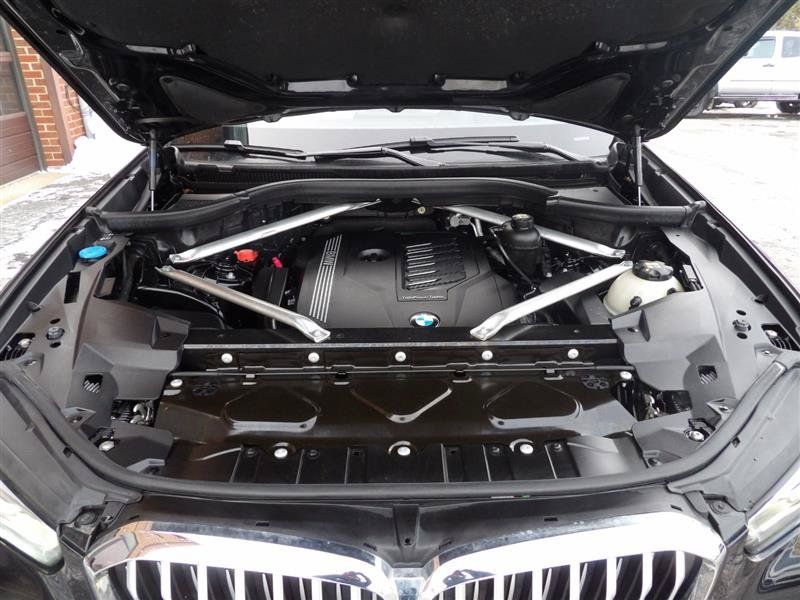 Used 2020 BMW X5 xDrive40i w/ Premium Package AWD/4WD image 32