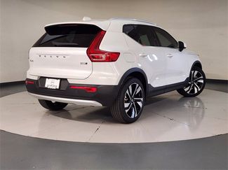 Used 2025 Volvo XC40 B5 Ultra w/ Protection Package Premier video 2