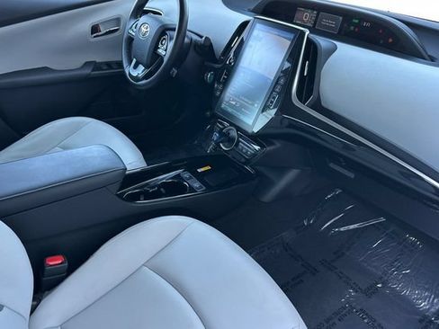 Certified 2020 Toyota Prius Prime XLE FWD image 20