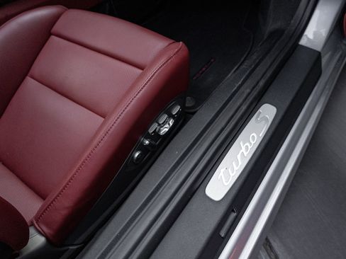 Certified 2014 Porsche 911 Turbo S image 41
